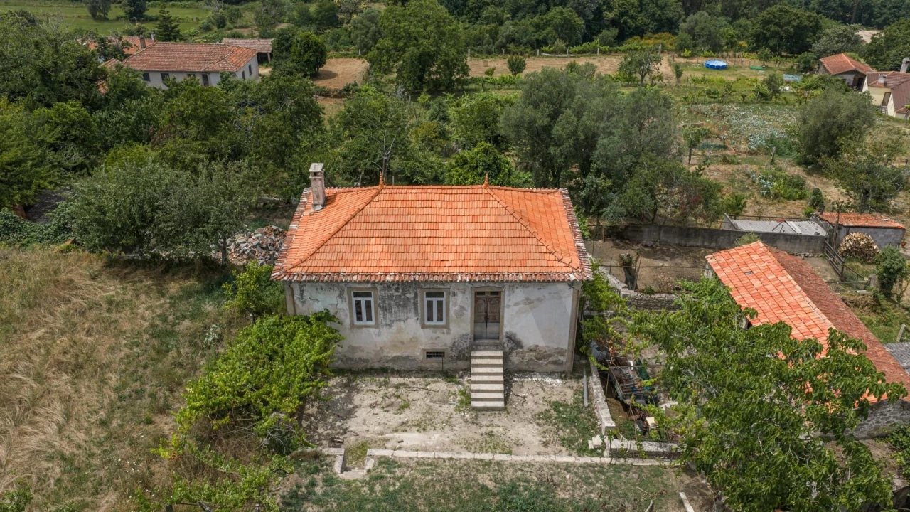 Quinta T3 para Venda em Fontoura Foto 1