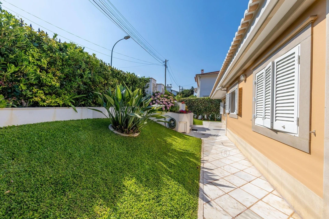 Moradia T4 para Venda em Oeiras e São Julião da Barra, Paço de Arcos e Caxias Foto 59