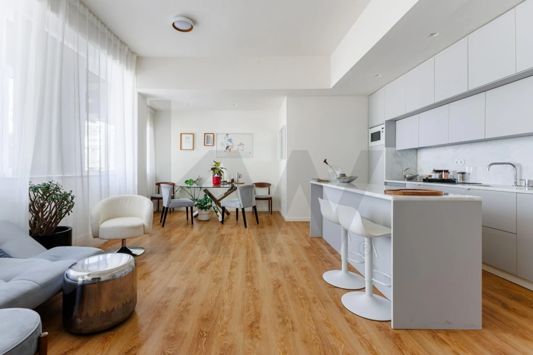 Apartamento T3 para Venda em Areeiro Foto 10