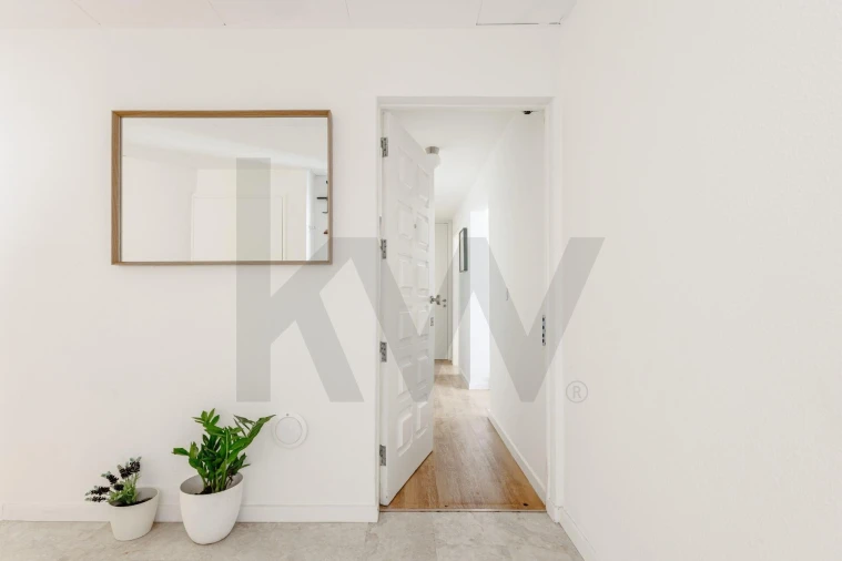 Apartamento T3 para Venda em Areeiro Foto 27