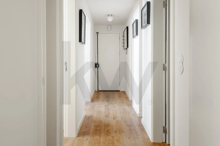 Apartamento T3 para Venda em Areeiro Foto 25