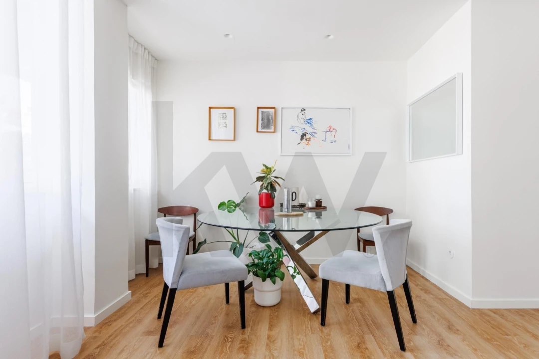 Apartamento T3 para Venda em Areeiro Foto 1