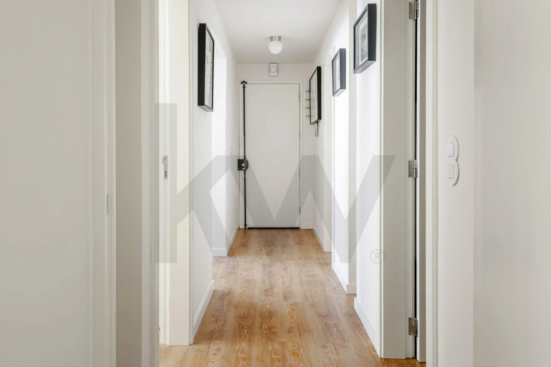 Apartamento T3 para Venda em Areeiro Foto 25