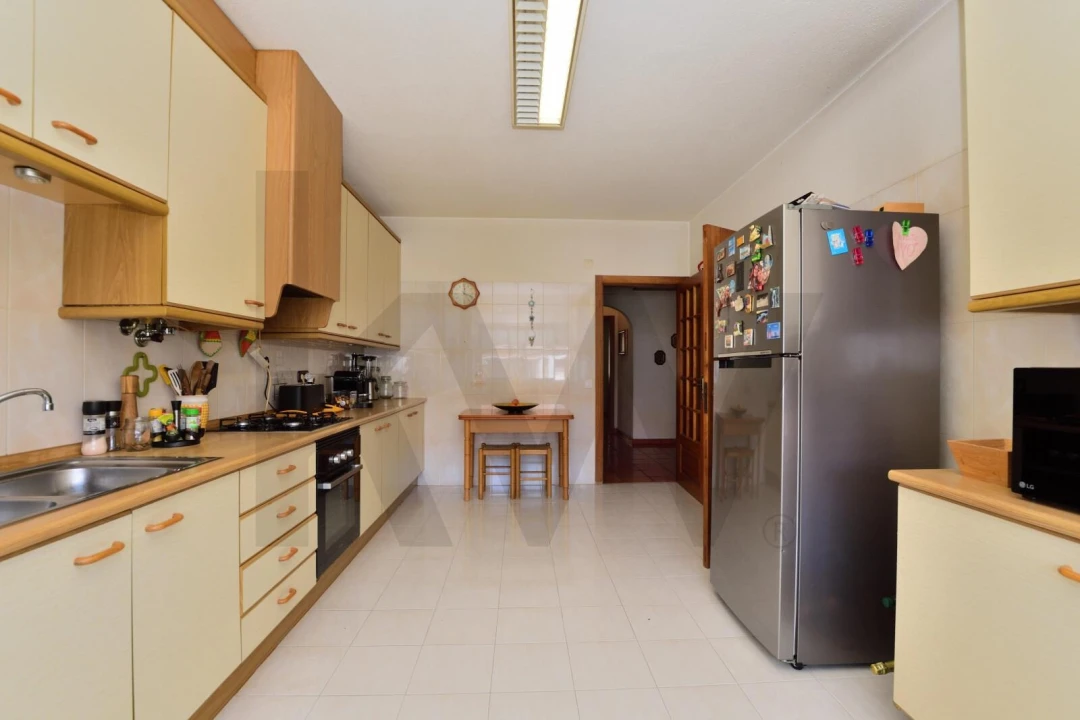 Moradia T4 para Venda em Carcavelos e Parede Foto 33