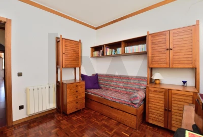 Moradia T4 para Venda em Carcavelos e Parede