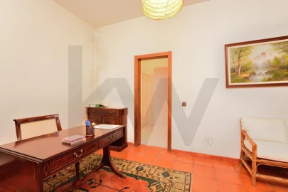 Moradia T4 para Venda em Carcavelos e Parede