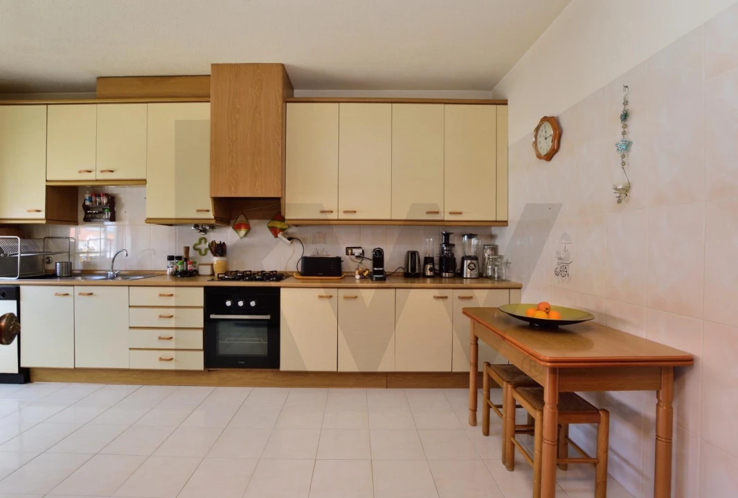 Moradia T4 para Venda em Carcavelos e Parede Foto 29