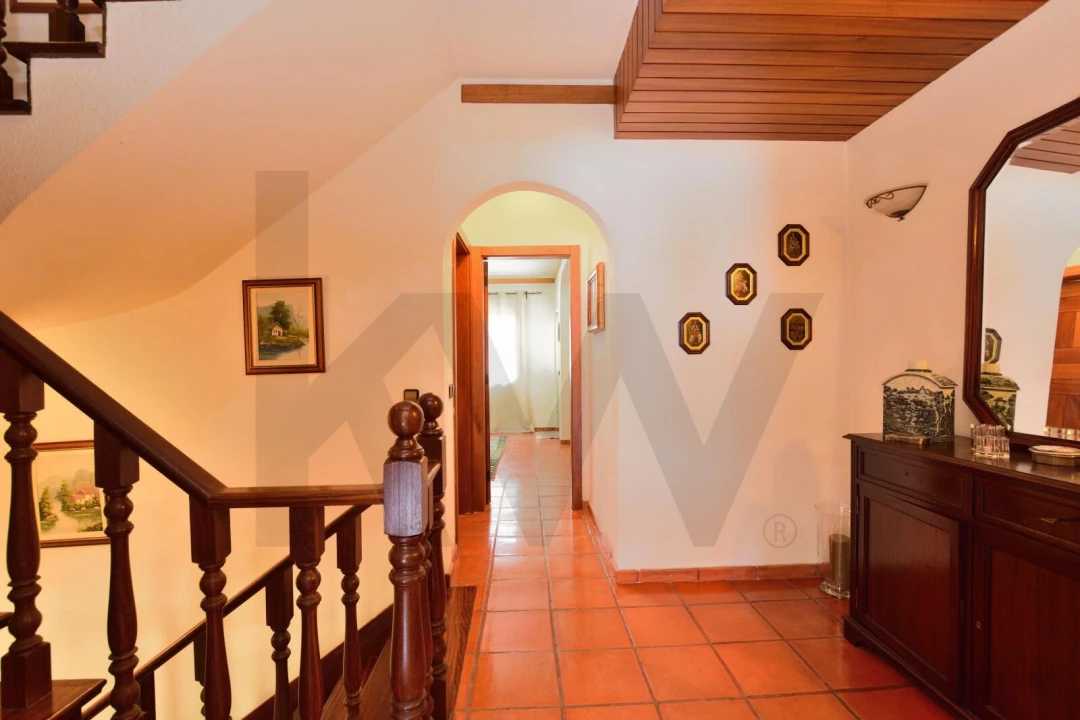 Moradia T4 para Venda em Carcavelos e Parede Foto 11