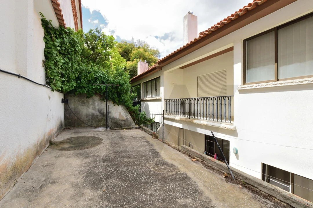 Moradia T4 para Venda em Carcavelos e Parede Foto 28