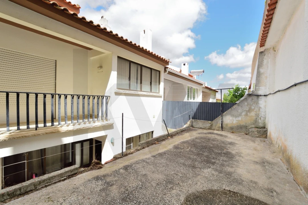 Moradia T4 para Venda em Carcavelos e Parede Foto 27