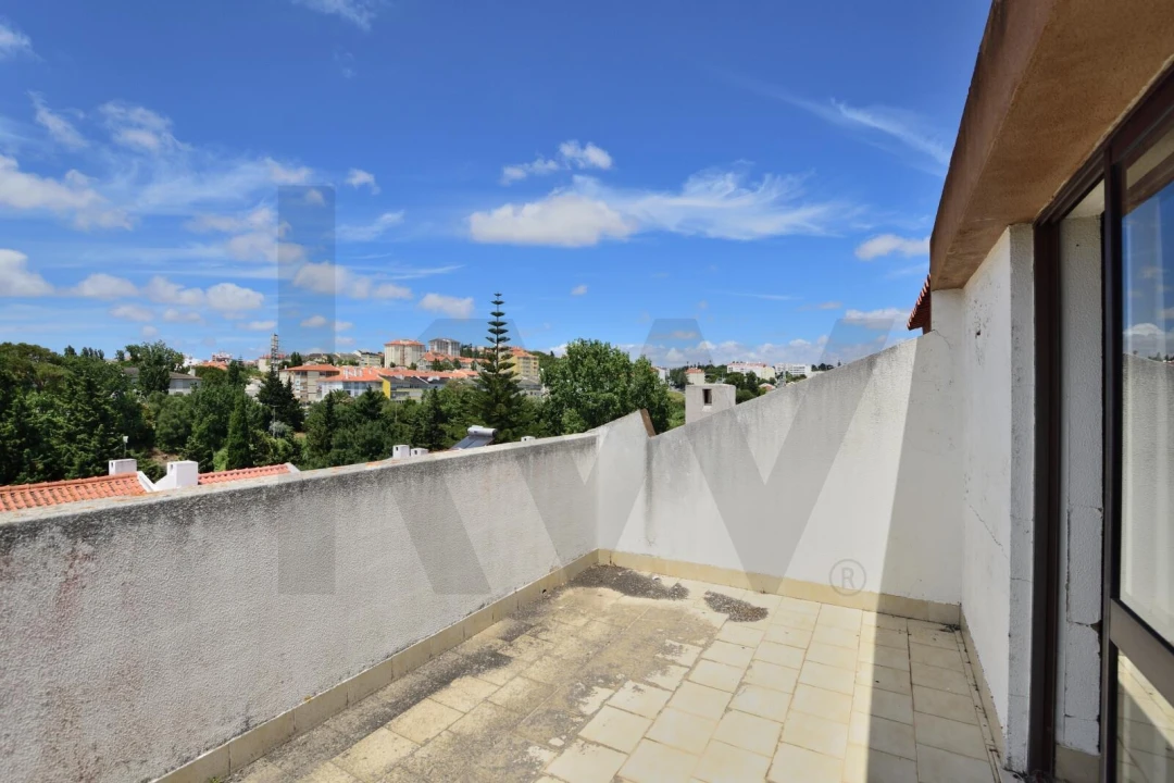 Moradia T4 para Venda em Carcavelos e Parede Foto 63