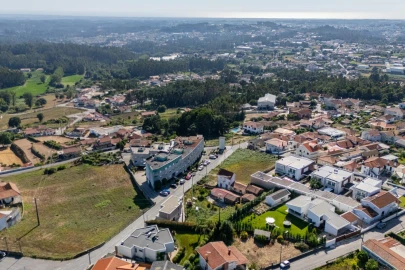 Moradia T2 para Venda em Arrifana