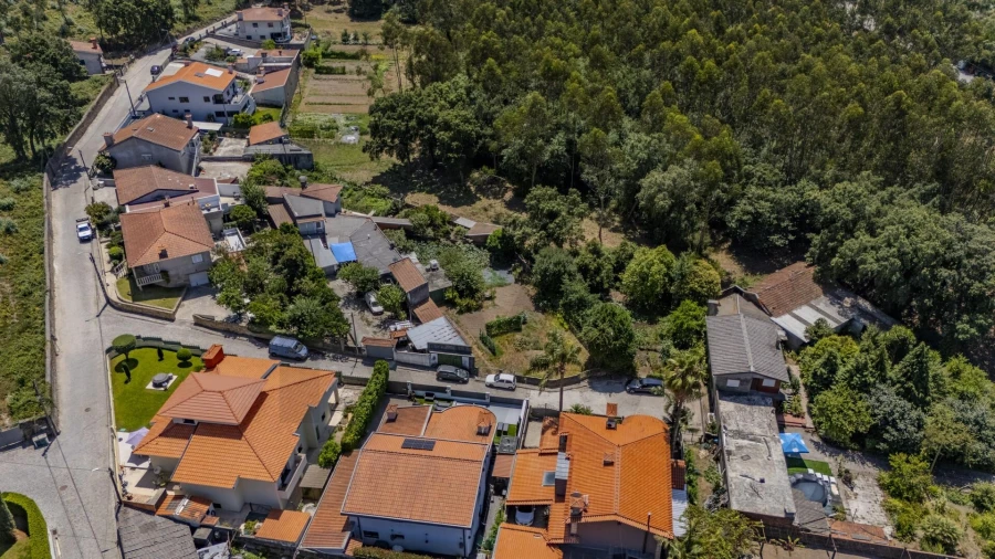 Terreno para Venda em Fornelo e Vairão Foto 9
