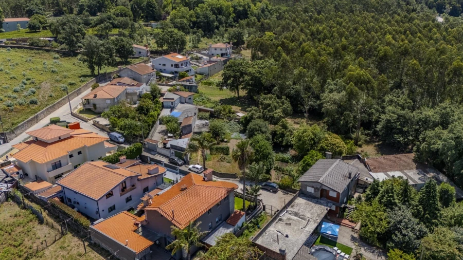 Terreno para Venda em Fornelo e Vairão Foto 11