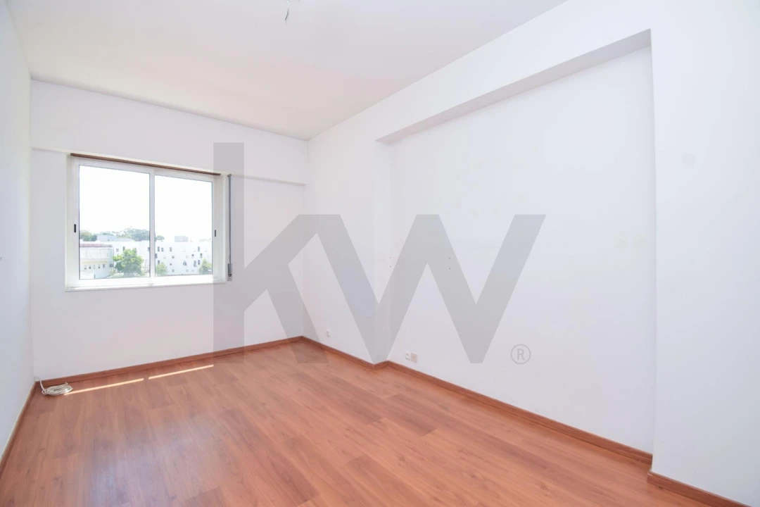 Apartamento T3 para Venda em Benfica Foto 12