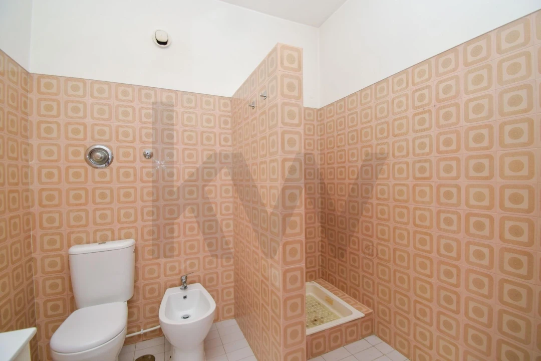 Apartamento T3 para Venda em Benfica Foto 19