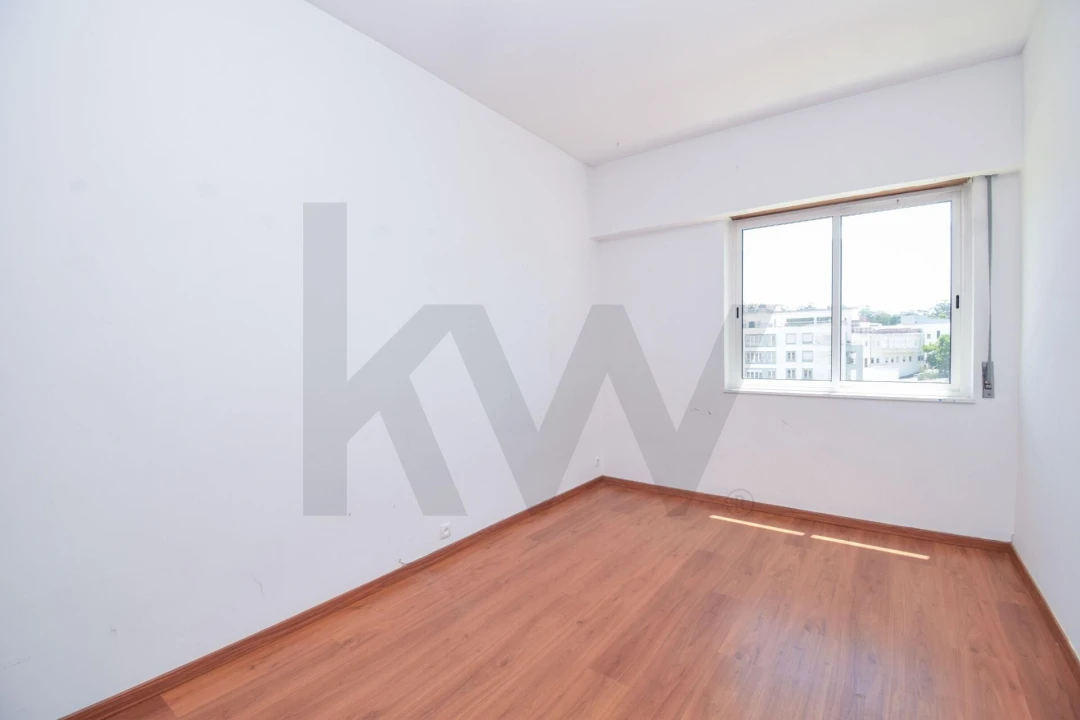 Apartamento T3 para Venda em Benfica Foto 14