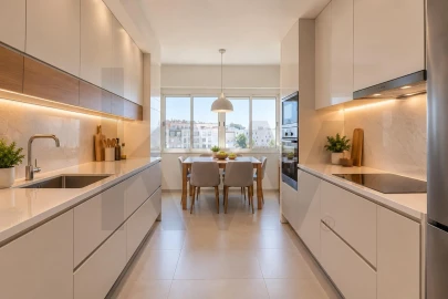 Apartamento T3 para Venda em Benfica