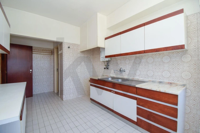 Apartamento T3 para Venda em Benfica Foto 26