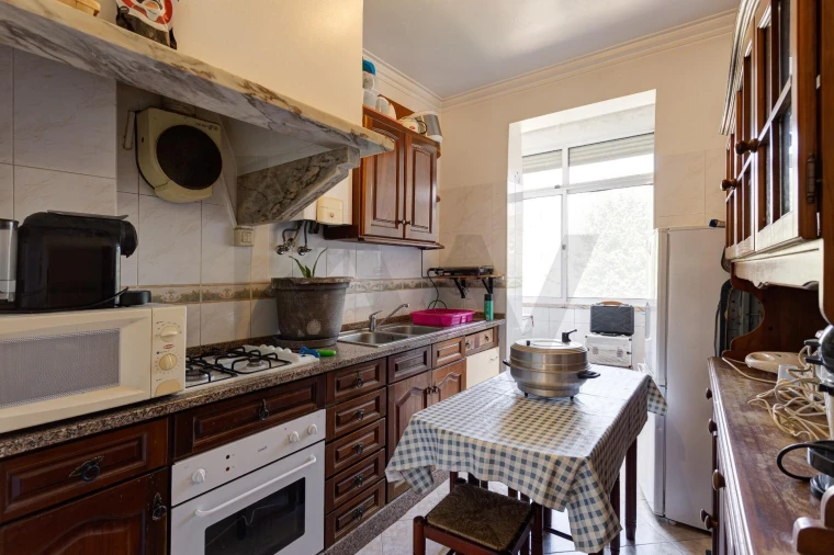 Apartamento T2 para Venda em Mina de Água Foto 9