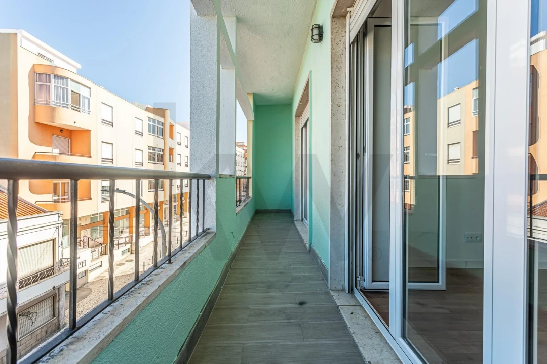 Apartamento T2 para Venda em Setubal (São Sebastião) Foto 24