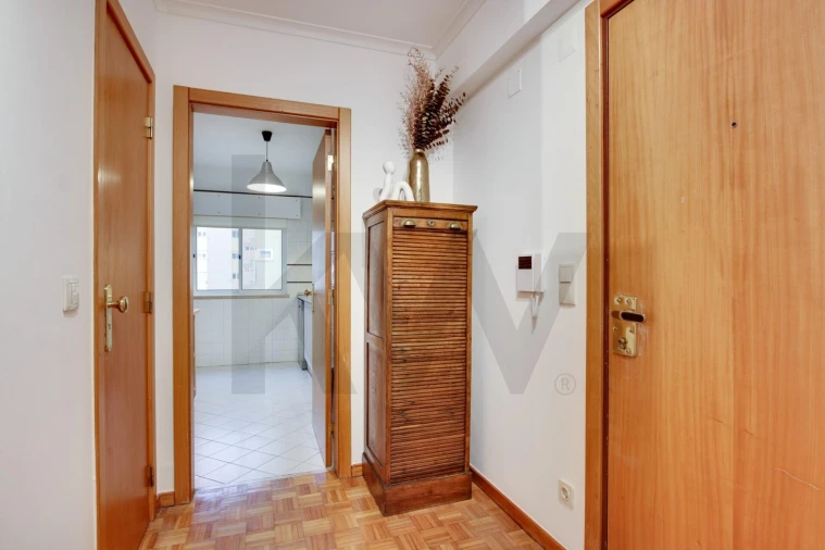Apartamento T2 para Venda em Lumiar Foto 19