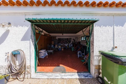 Moradia T4 para Venda em Moita