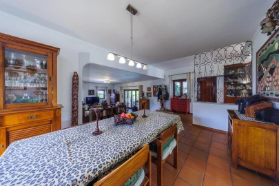 Moradia T4 para Venda em Moita