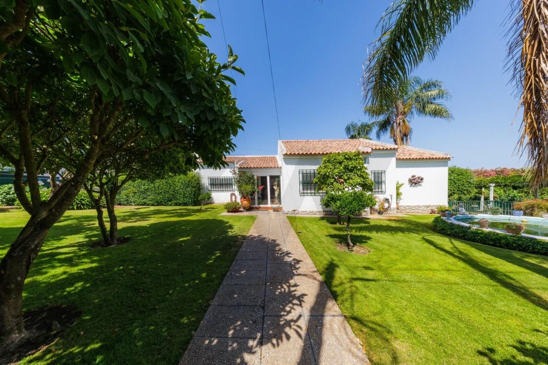 Moradia T4 para Venda em Moita Foto 1