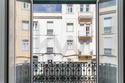 Apartamento T3 para Venda em Arroios