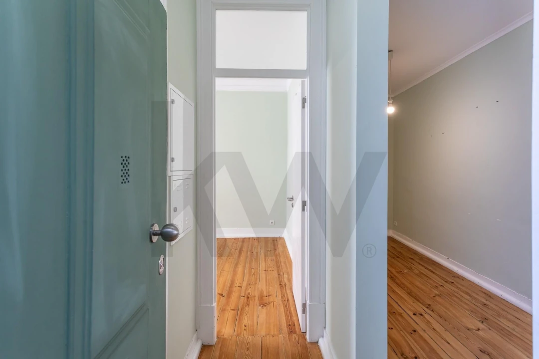 Apartamento T3 para Venda em Arroios Foto 3