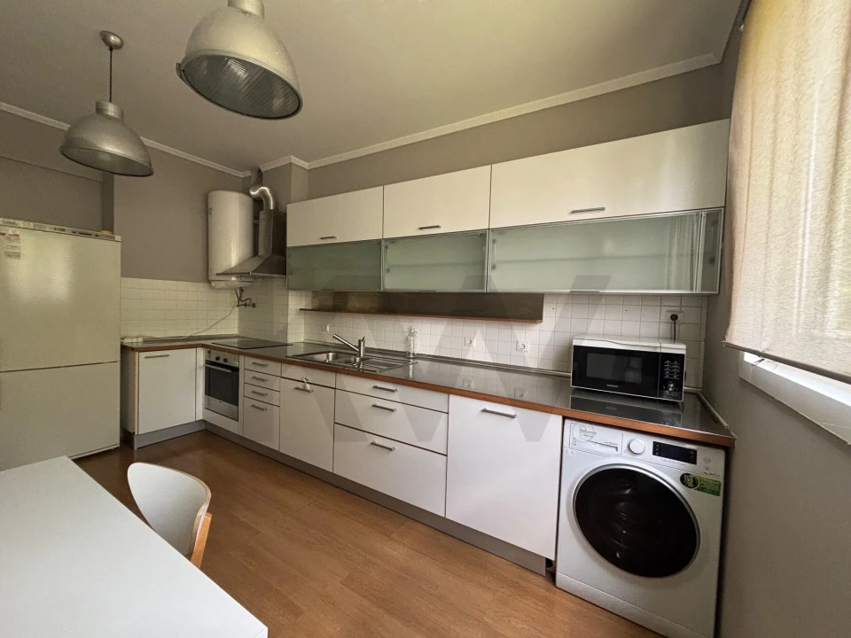 Apartamento T2 para Arrendamento em Águas Livres Foto 2