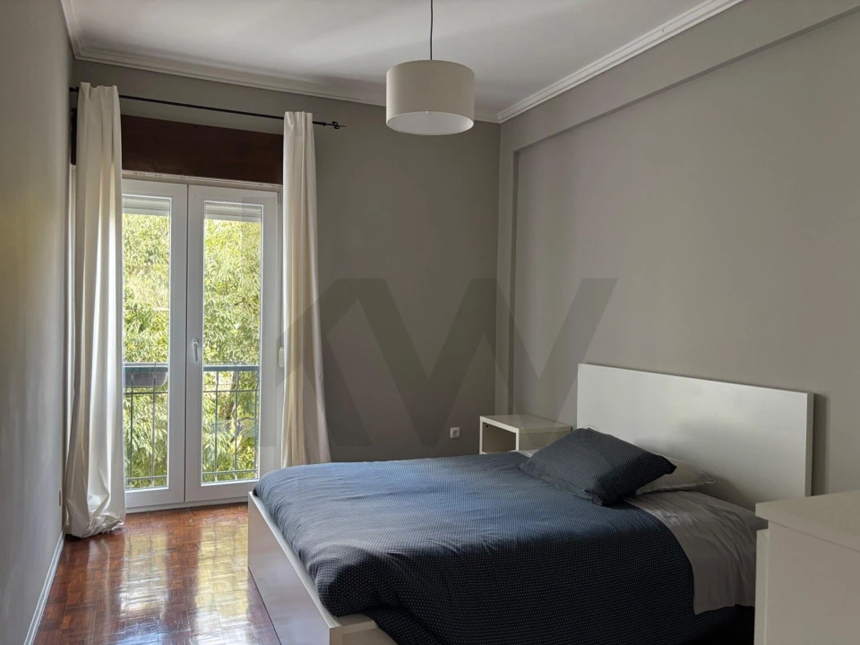 Apartamento T2 para Arrendamento em Águas Livres Foto 5