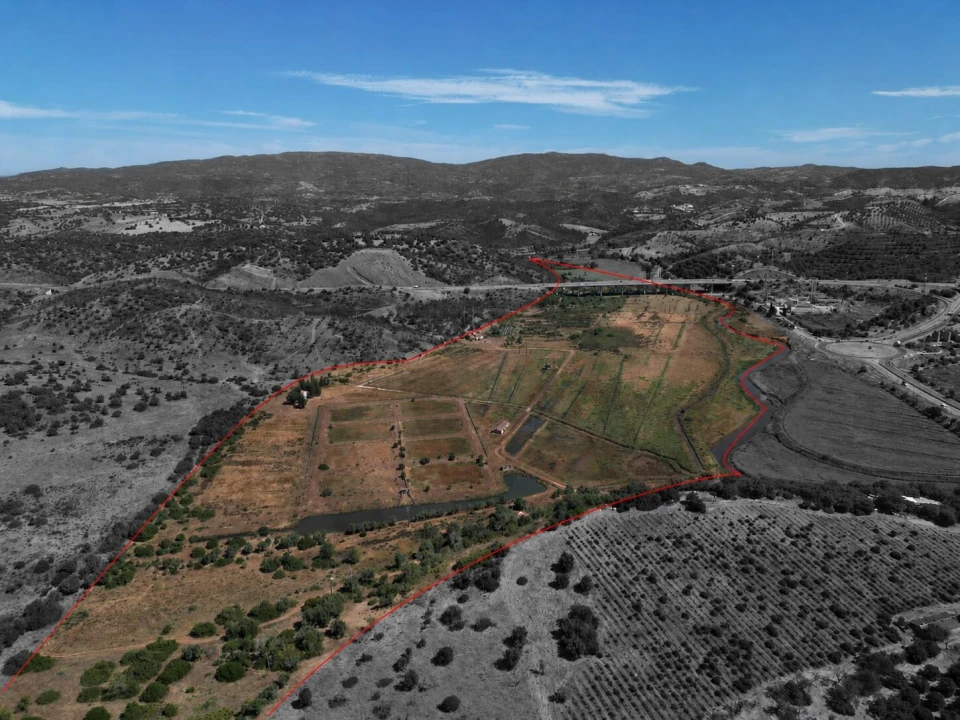 Terreno para Venda em Portimão Foto 1