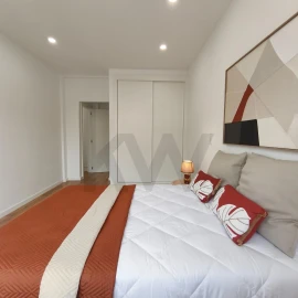 Apartamento T3 para Venda em Benfica