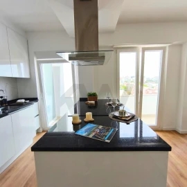 Apartamento T3 para Venda em Benfica
