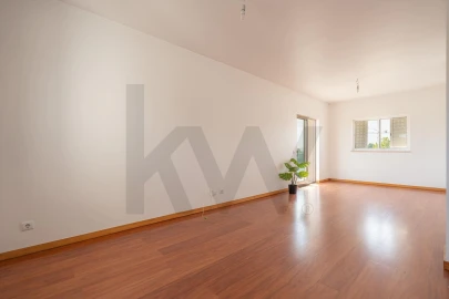 Apartamento T3 para Venda em Carapinheira