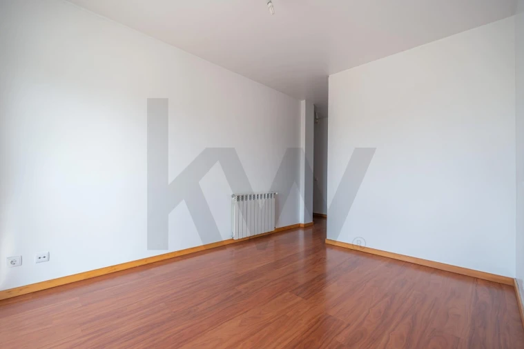 Apartamento T3 para Venda em Carapinheira Foto 22