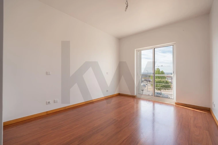 Apartamento T3 para Venda em Carapinheira Foto 21