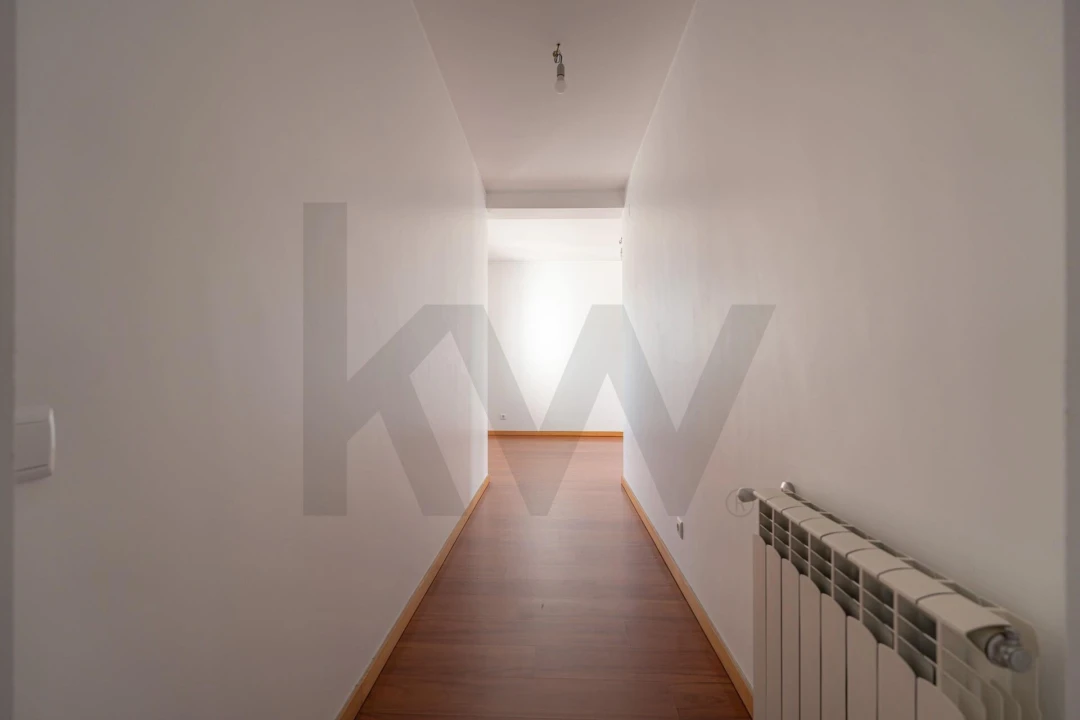Apartamento T3 para Venda em Carapinheira Foto 10