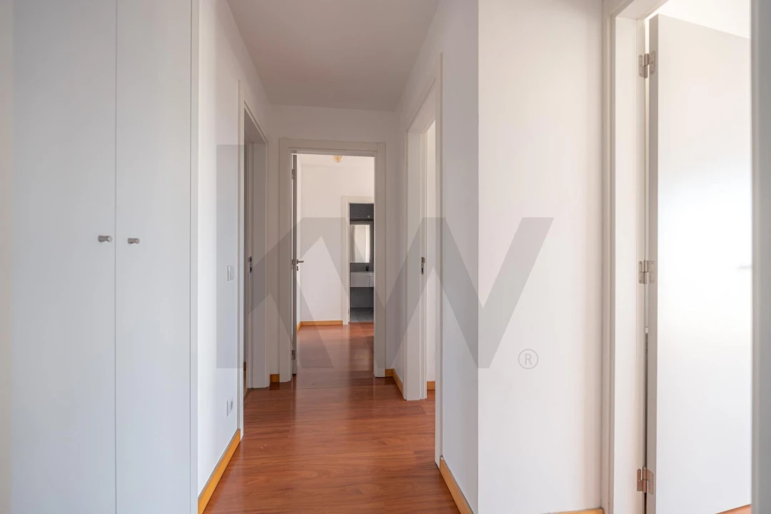Apartamento T3 para Venda em Carapinheira Foto 9