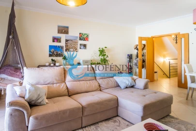 Moradia T3 para Venda em Albufeira e Olhos de Água