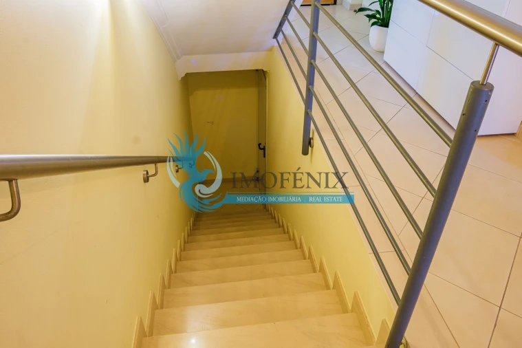 Moradia T3 para Venda em Albufeira e Olhos de Água Foto 31