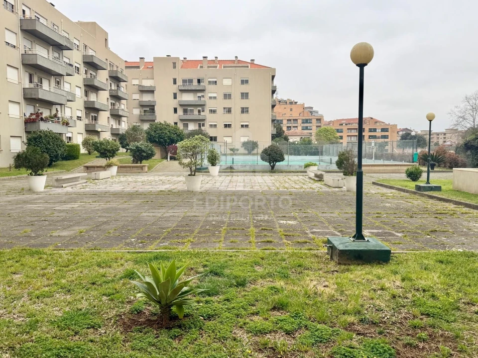 Apartamento T2 para Venda em Canidelo Foto 11