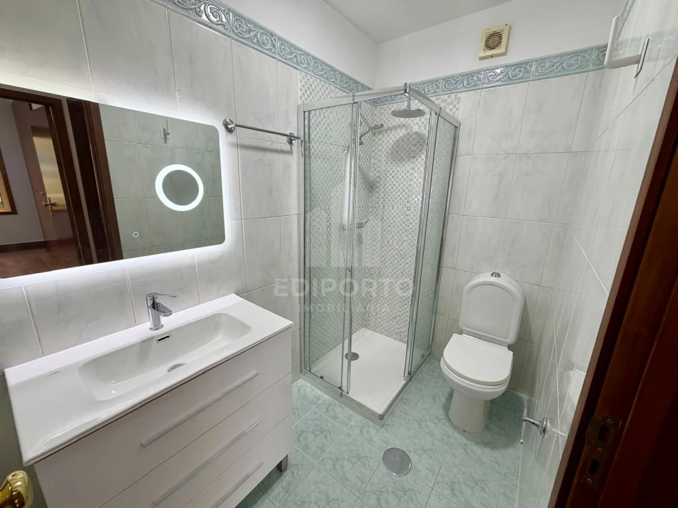 Apartamento T2 para Venda em Canidelo Foto 8