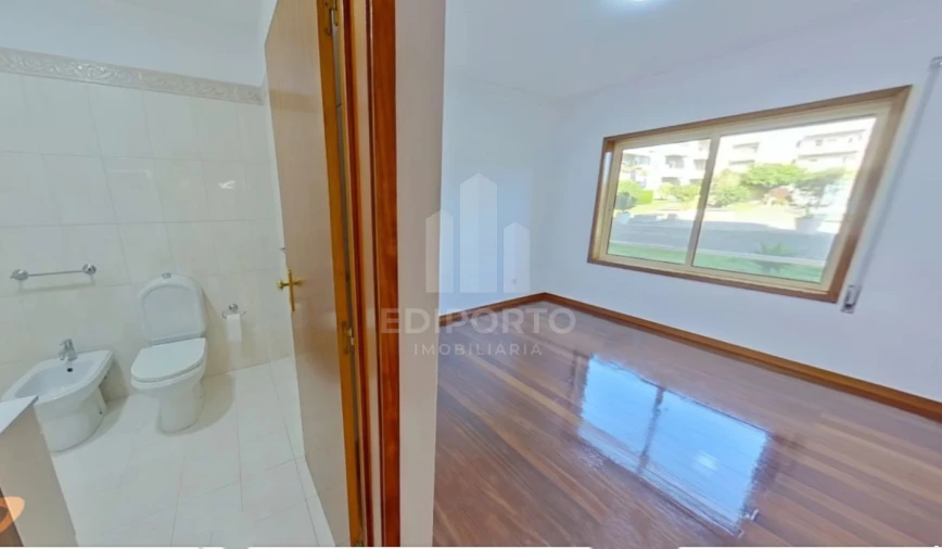 Apartamento T2 para Venda em Canidelo Foto 12