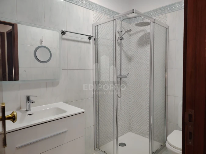 Apartamento T2 para Venda em Canidelo Foto 17
