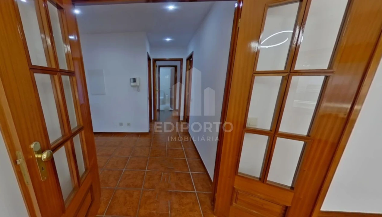 Apartamento T2 para Venda em Canidelo Foto 8