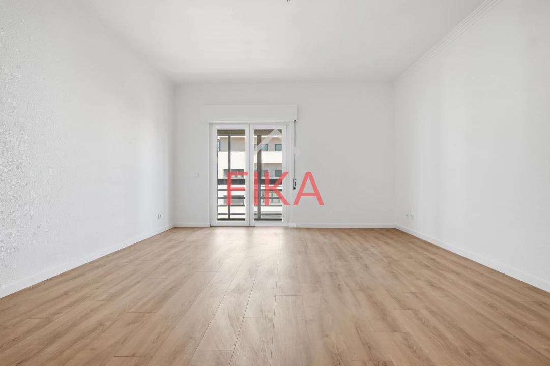 Apartamento T3 para Venda em Setubal (São Sebastião) Foto 3