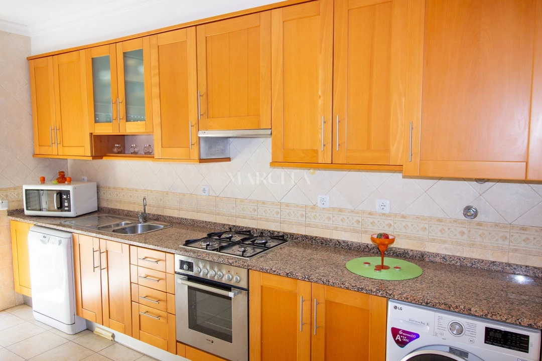 Apartamento T2 para Venda em Lagos (São Sebastião e Santa Maria) Foto 9